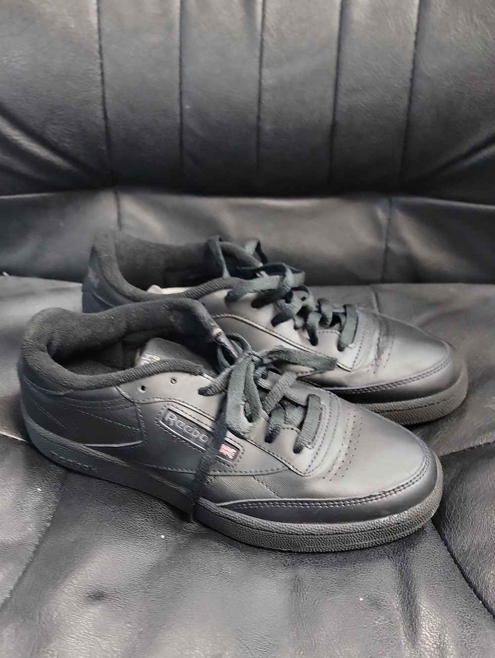 Reebok Men’s All-Black Low-Top Leather Sneakers